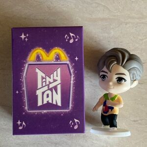 RM TinyTAN Figurine